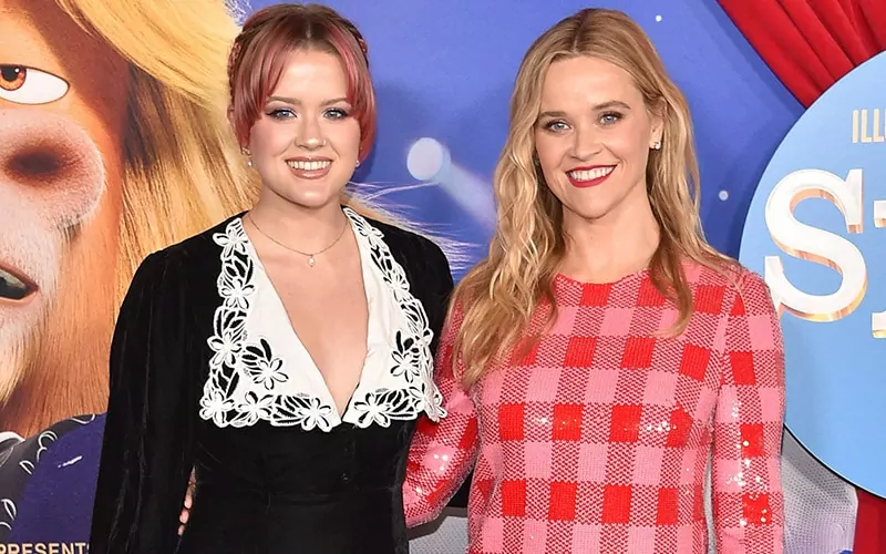 Reese Witherspoon and Daughter Ava Phillippe