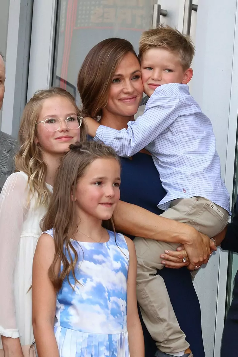 Jennifer Garner Family