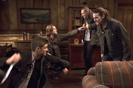 Pictured: (L-R) Jensen Ackles as Dean and Jared Padalecki as Sam Photo Credit: Katie Yu/ The CW