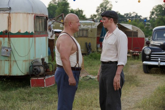 Pictured: (L-R) Michael Chiklis as Dell Toledo, Evan Peters as Jimmy Darling Photo Credit: Michele K. Short/ FX