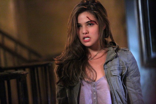 Pictured: Danielle Campbell as Davina Photo Credit: Annette Brown/ The CW