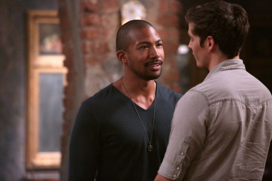 Pictured: (L-R) Charles Michael Davis as Marcel and Daniel Sharman as Kaleb/Kol (Back to Camera) Photo Credit: Annette Brown/ The CW