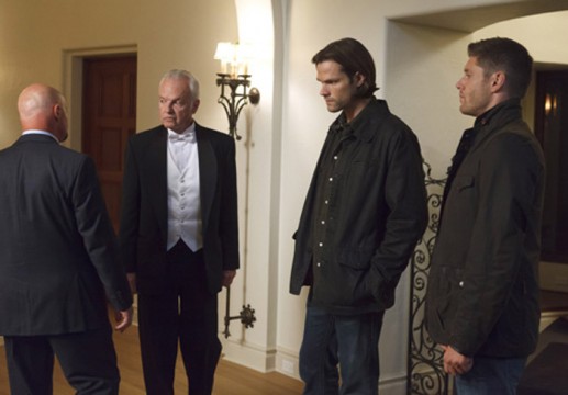 Pictured: (L-R) Doug Abrahams as Detective Howard, Kevin McNulty as Philip, Jared Padalecki as Sam and Jensen Ackles as Dean Photo Credit: Michael Courtney/The CW