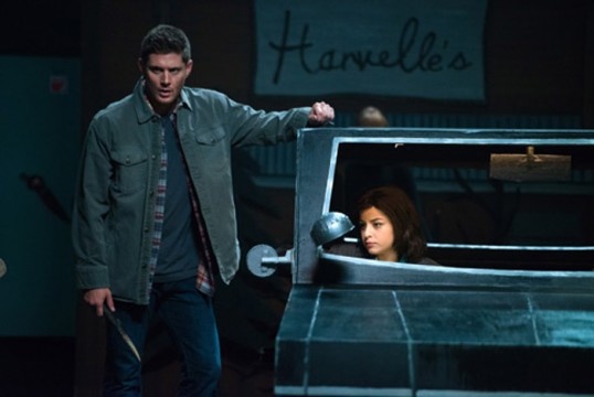 Pictured: (L-R) Jensen Ackles as Dean and Katie Sarife as Marie (Sam) Photo Credit: Diyah Pera/ The CW