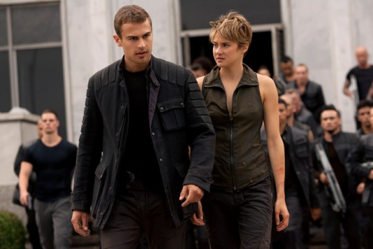 Four ( Theo James) and Tris (Shailene Woodley) Photo Credit: Andrew Cooper/ Lionsgate
