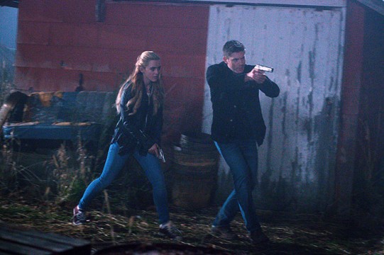 Pictured: (L-R) Kathryn Newton as Claire Novak and Jensen Ackles as Dean Photo Credit: Liane Hentscher/ The CW