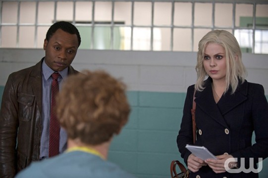 Pictured: Malcolm Goodwin as Clive Babineaux and Rose McIver as Liv Moore Photo Credit: Cate Cameron/ The CW