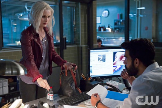 Pictured: Rose McIver as Liv Moore and Rahul Kohli as Dr. Ravi Chakrabarti Photo Credit: Katie Yu/ The CW