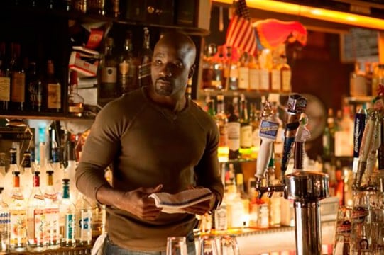 Pictured: Mike Colter as Luke Cage Photo Credit: Myles Aronowitz/Netflix