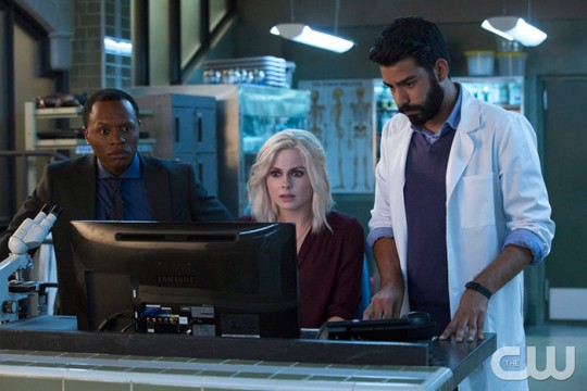 Pictured (L-R): Malcolm Goodwin as Clive, Rose McIver as Liv and Rahul Kohli as Ravi Photo Credit: Jack Rowand/The CW