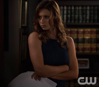 Pictured: Aly Michalka as Peyton Photo Credit: Cate Cameron/The CW 