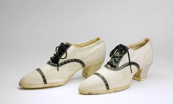 Dominion Rubber Company Fleet Foot, ca. 1925 Collection of the Bata Shoe Museum Photo: Hal Roth Courtesy American Federation of Arts/Bata Shoe Museum