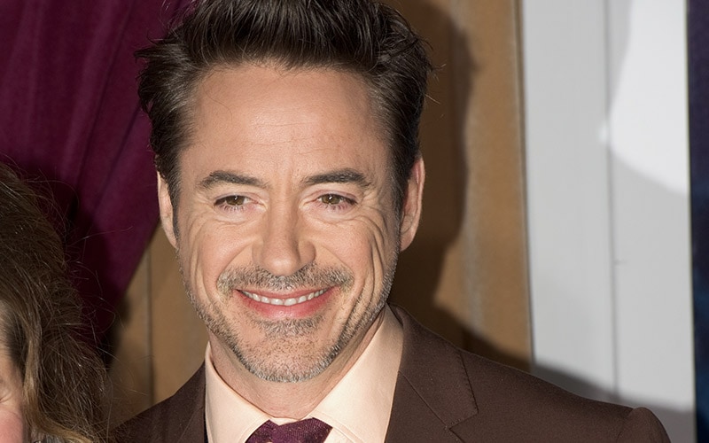 Actor Robert Downey Jr. arrives at the premiere of Sherlock Holmes 2: A Game of Shadows