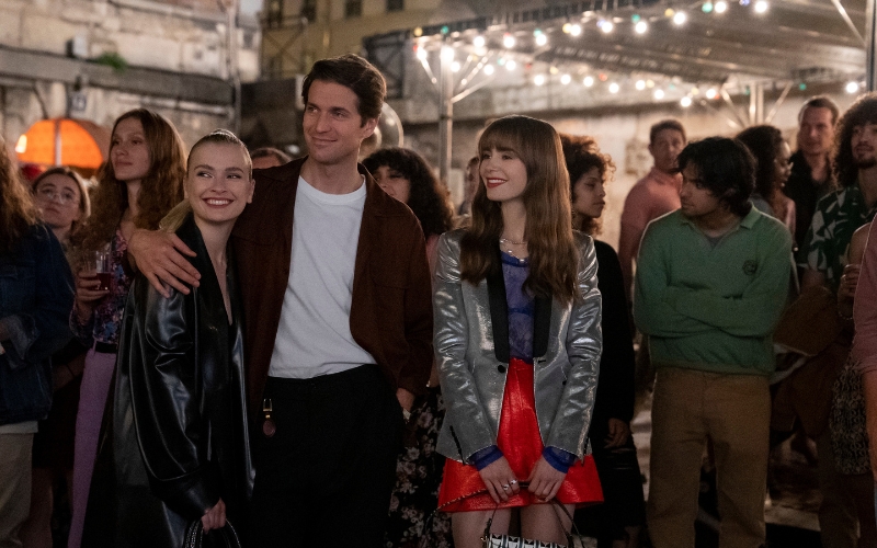 Lucas Bravo as Gabriel, Camille Razat as Camille, and Lily Collins as Emily